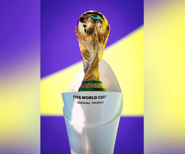 Lego lanzará réplica a tamaño real del trofeo del Mundial como parte de acuerdo con FIFA Lego lanzará réplica a tamaño real del trofeo del Mundial como parte de acuerdo con FIFA