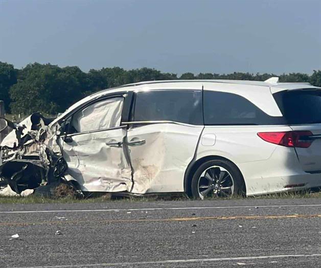 Tres personas lesionadas en choque en carretera Victoria-Monterrey Tres personas lesionadas en choque en carretera Victoria-Monterrey