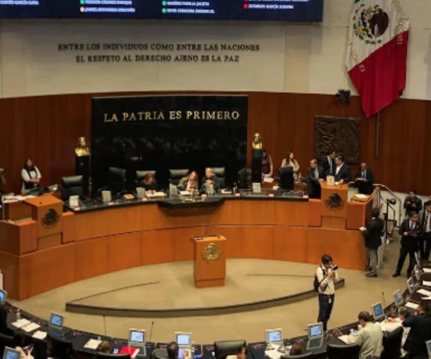 Senado recibe iniciativa para jornada laboral de 40 horas Senado recibe iniciativa para jornada laboral de 40 horas