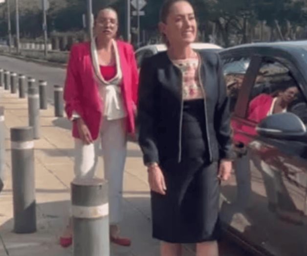 Sheinbaum llega a reunión con el Consejo Mexicano de Negocios Sheinbaum llega a reunión con el Consejo Mexicano de Negocios