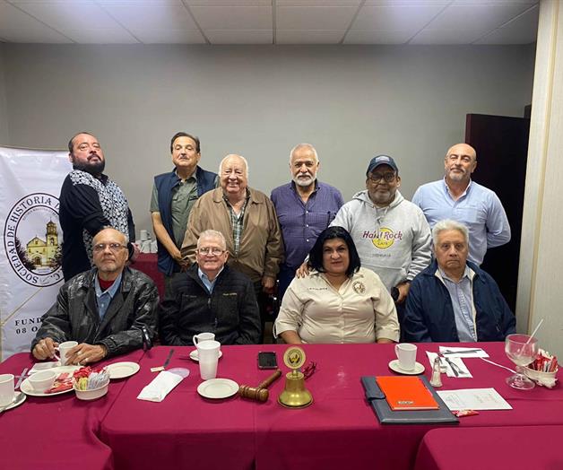 Hablan sobre símbolos patrios