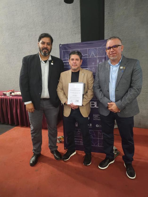 Asisten a Asamblea Nacional