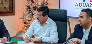 Aduanas de México contratará a egresados de la UAT