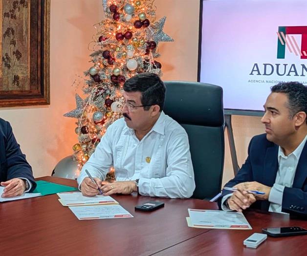 Aduanas de México contratará a egresados de la UAT