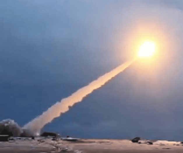 ONU aprueba iniciativa de México sobre armas nucleares