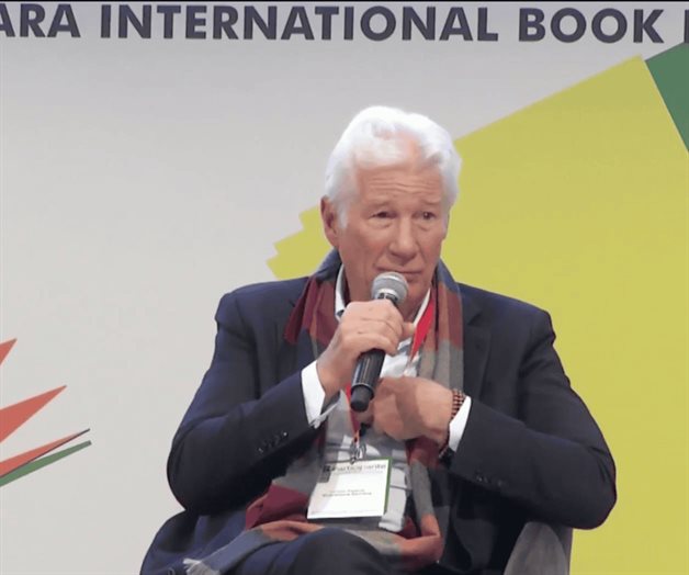 Richard Gere elogia a Claudia Sheinbaum en la FIL de Guadalajara