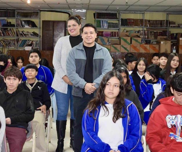 Previenen casos de ciberacoso