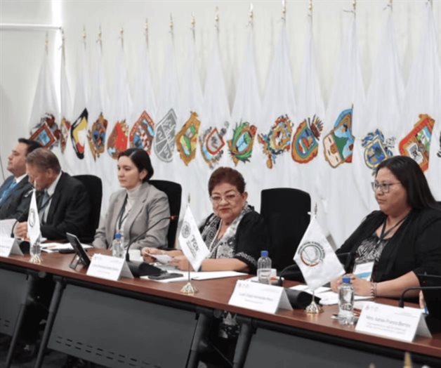 Godoy encabeza reunión nacional ya como titular de la FGR Godoy encabeza reunión nacional ya como titular de la FGR