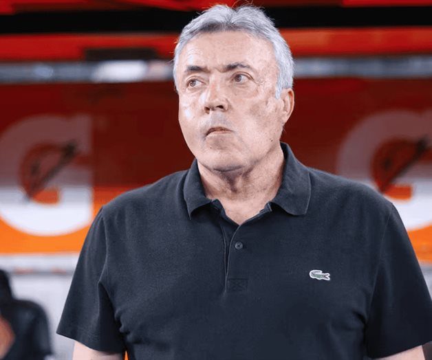 Domenec Torrent lanza indirecta a directiva y jugadores del Monterrey Domenec Torrent lanza indirecta a directiva y jugadores del Monterrey