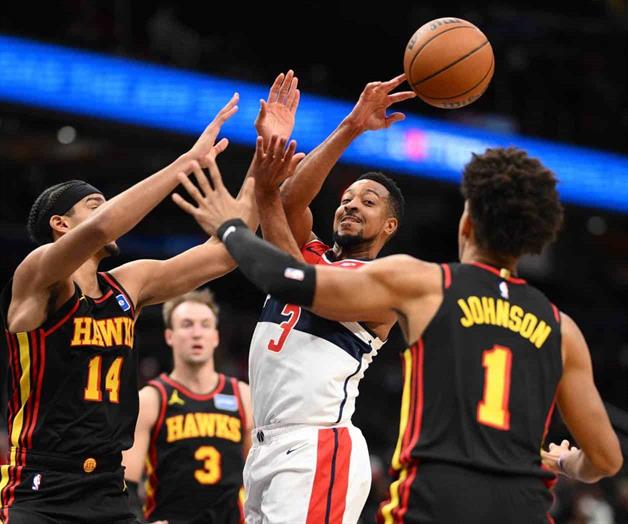 Jalen Johnson logra su segundo triple-doble en dos noches Jalen Johnson logra su segundo triple-doble en dos noches