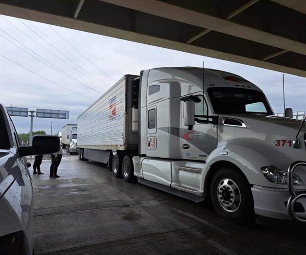 Amagan con más bloqueos