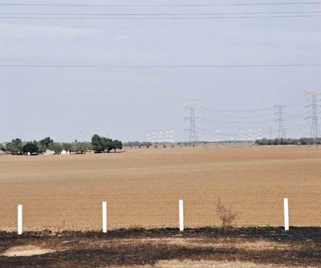 Esperan campesinos más lluvias para poder sembrar