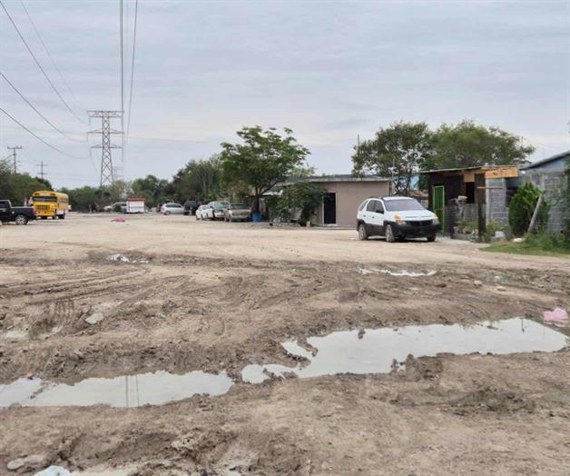 Urgen vecinos mejoras viales