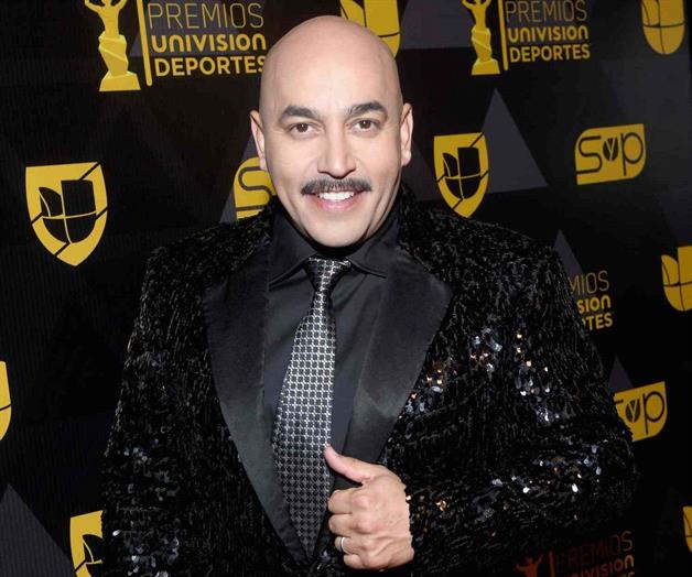Lupillo recuerda a Jenny Rivera Lupillo recuerda a Jenny Rivera
