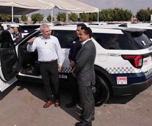 Michoacán fortalece seguridad con 122 nuevas patrullas Michoacán fortalece seguridad con 122 nuevas patrullas