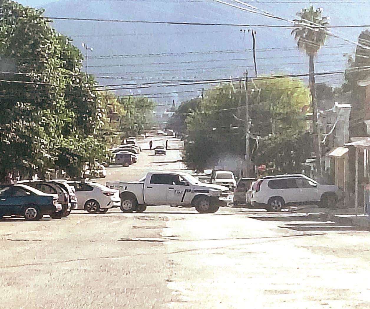 Liberan policías a dos levantados