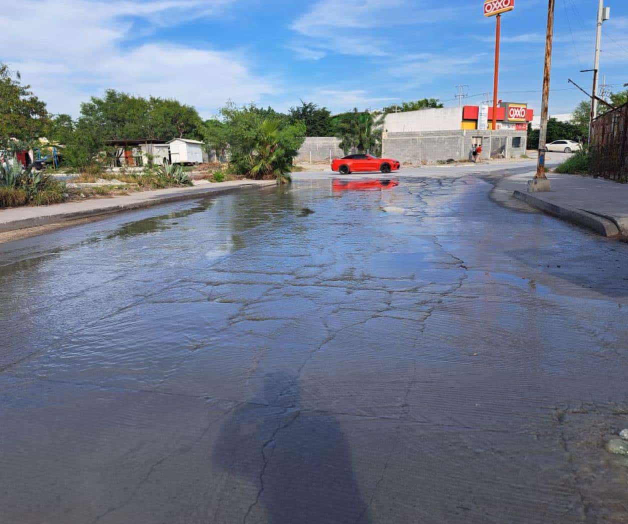 Reaparece la enorme fuga de aguas negras