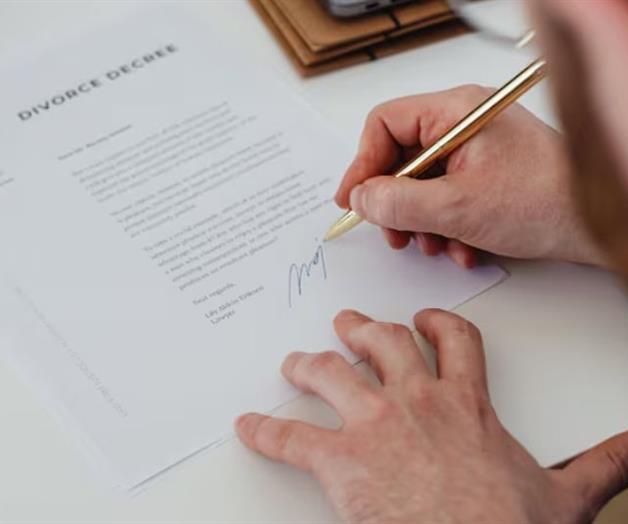 Exhibirán a deudores