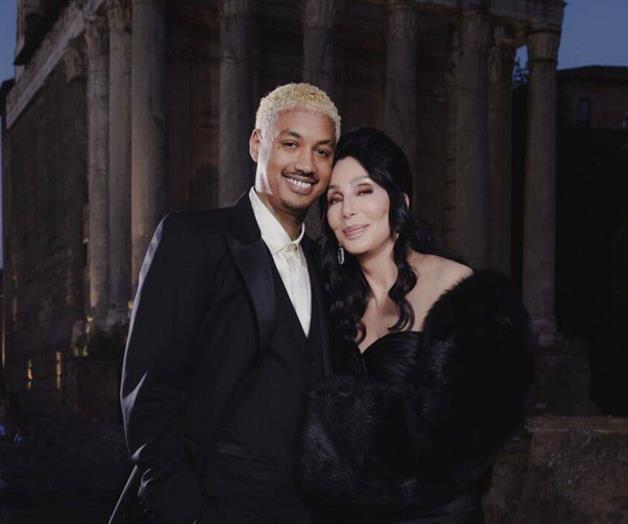 Cher alista su boda con su novio 40 años menor