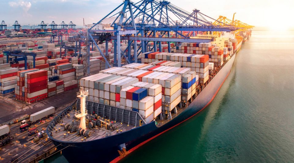 Anuncian reducción de horarios en puertos de México