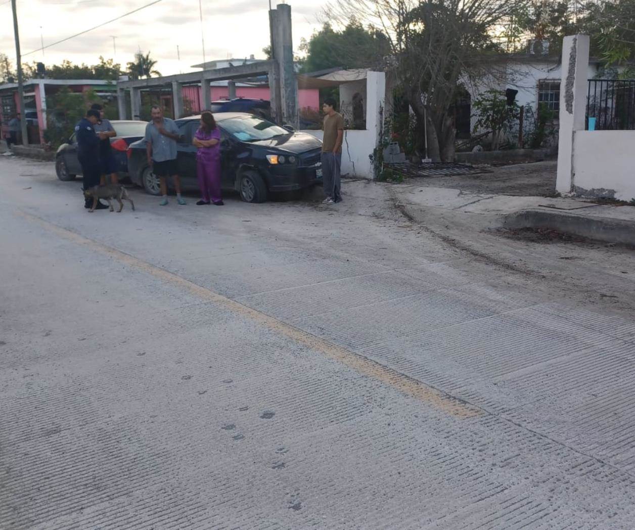 Conductor choca contra carros estacionados en Río Bravo