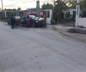 Conductor choca contra carros estacionados en Río Bravo