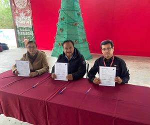 Abren en Villa Florida una plaza comunitaria Abren en Villa Florida una plaza comunitaria