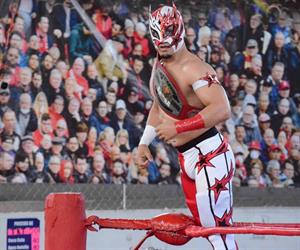 ¡Rey Astral apuesta su cinto!