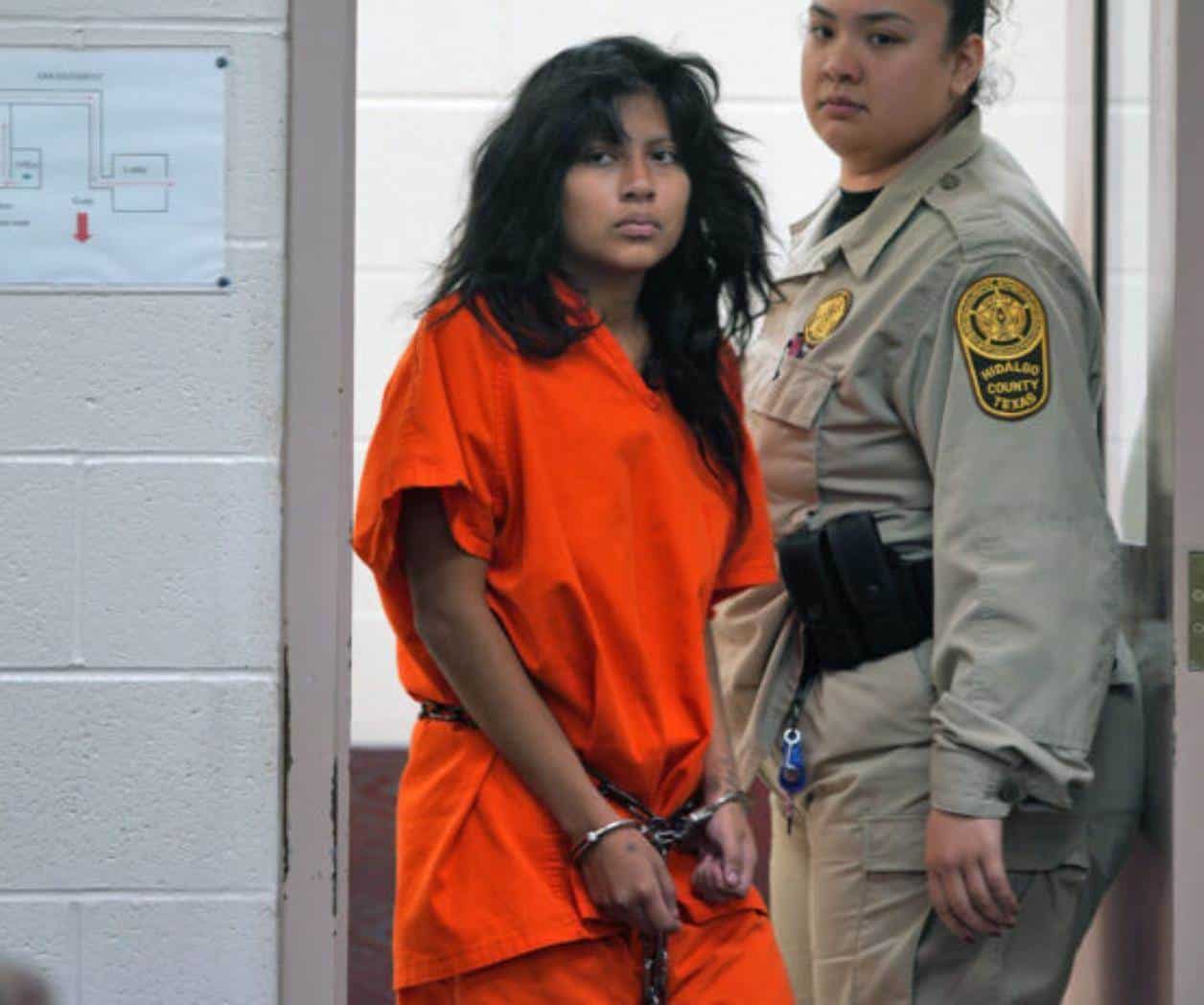 Acusan de asesinato a mujer