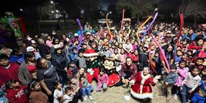 Celebran posada con niños en la Almaguer