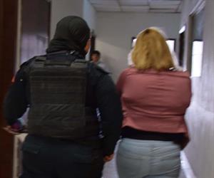 Detienen a mujer por agresión a exmarido Detienen a mujer por agresión a exmarido