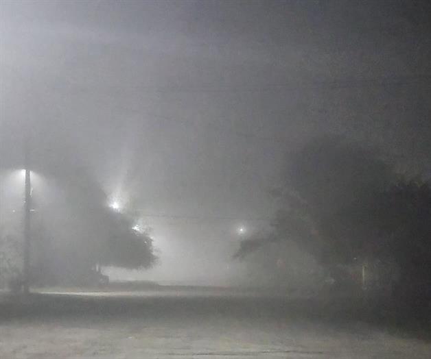 Intensa neblina en Valle Hermoso Intensa neblina en Valle Hermoso