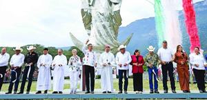 Inauguran escultura de Virgen de la Misericordia