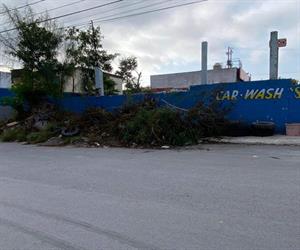 Convierten  en basurero un terreno abandonado