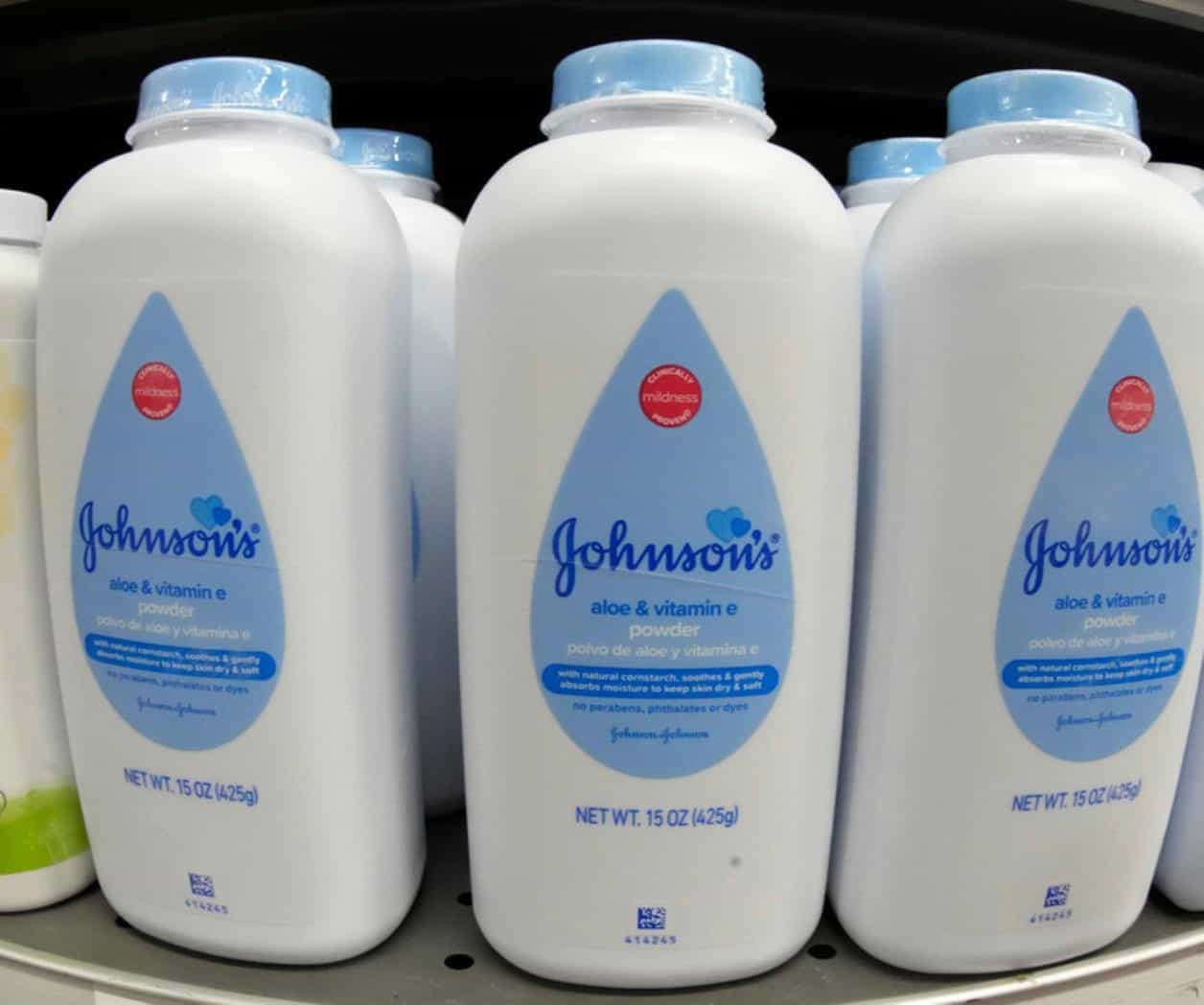 Jurado adjudica $40 millones a 2 mujeres que dicen que el talco Johnson les causó cáncer