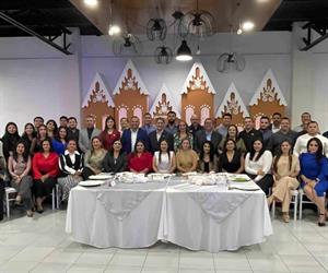 Ofrece la UAT festejo navide&ntilde;o