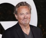Prisi&oacute;n domiciliaria a doctor vinculado a la muerte de Matthew Perry