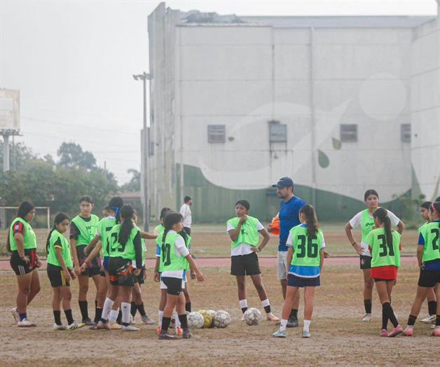 Arrancaron visorias con Dinora Garza Arrancaron visorias con Dinora Garza