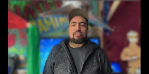 Pi&ntilde;atas de temporada impulsan ventas