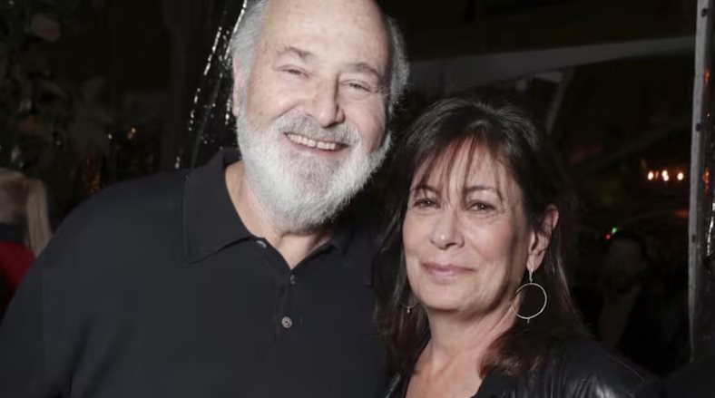 La causa de muerte de Rob y Michele Reiner es revelada La causa de muerte de Rob y Michele Reiner es revelada