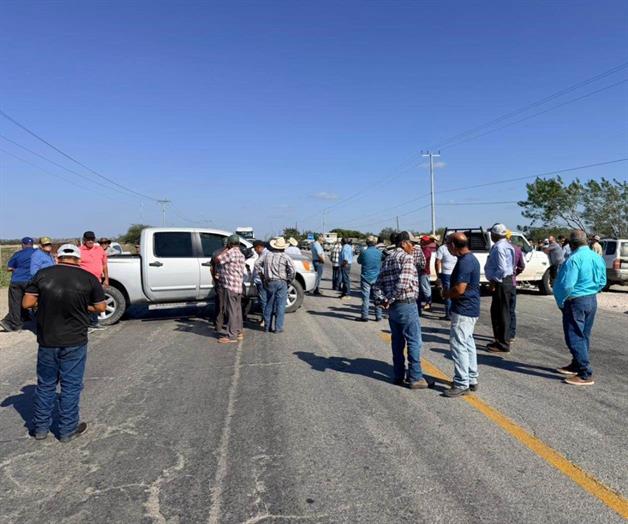 Se manifiestan productores hoy