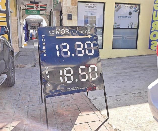 Liga el peso mexicano siete jornadas al alza