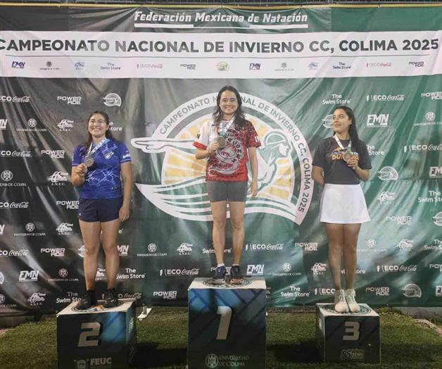Se cuelga tres medallas en  el nacional  de nataci&oacute;n