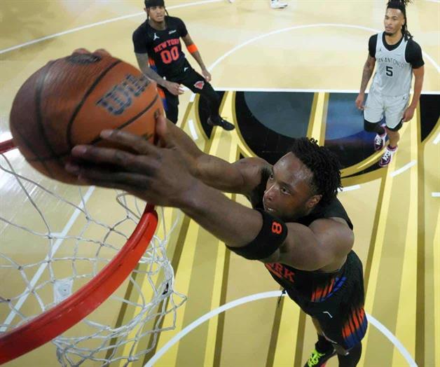 Knicks ganan Copa NBA al vencer a Spurs