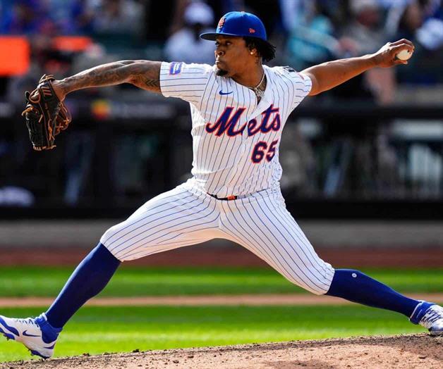 Soto y Piratas firman contrato