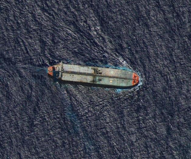 Trump ordena bloqueo de buques petroleros sancionados que se dirijan a Venezuela