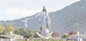 Inicia construcci&oacute;n de plazoleta en El Chorrito