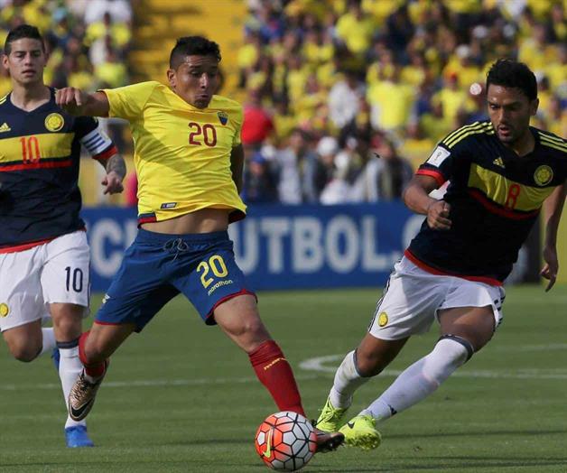 Muere en ataque armado futbolista Mario Pineida del club Barcelona de Ecuador