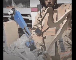 Capturan v&iacute;bora de cascabel dentro de maquiladora