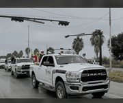 Agentes investigadores llevan regalos a ni&ntilde;os de la Nopalera